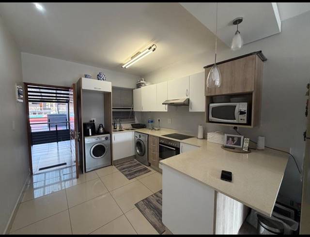 2 BEDROOM APARTMENT FOR SALE IN NEW TOWN CENTRE